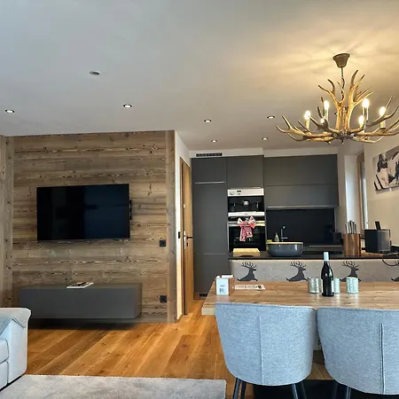 Alpin- Gaisberg Apartman *